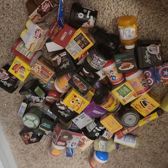 mini brands lot - Picture 2 of 3